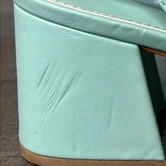 Marc Fisher Block Heeled Ankle Strapped Sandals Size 10M - Picture 8 of 11